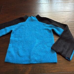 DKNY black and royal sweater with flared split sleeves